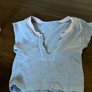 Out from under go for gold top